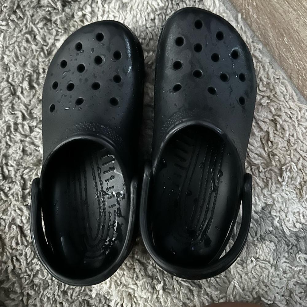 CROCS !!!